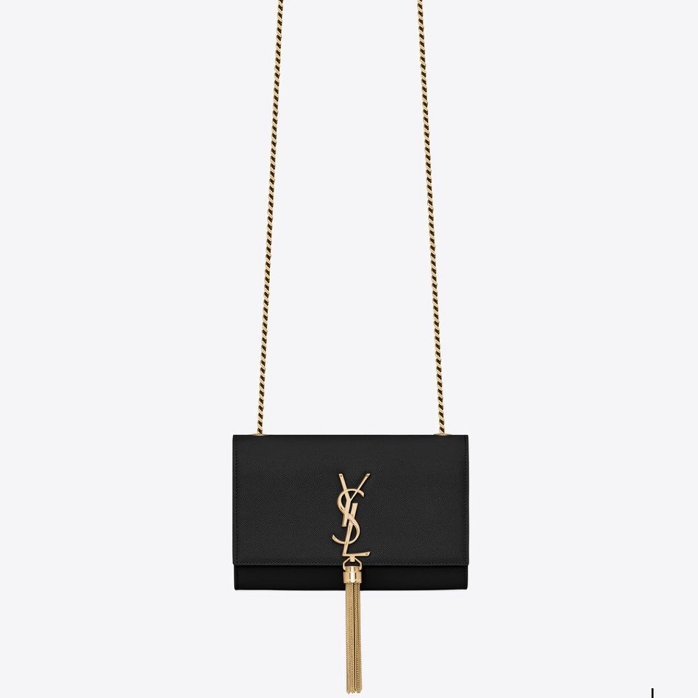 Small KateTassel in grand de poudre embossed leather. Never used , brand new .